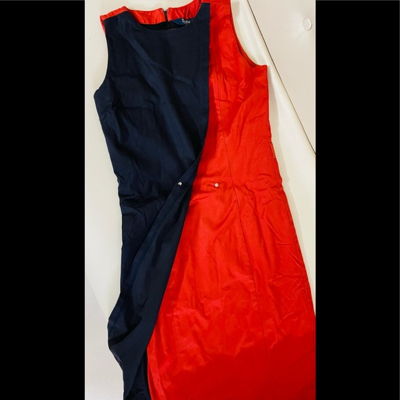 Panelled Bodycon Dress_Allen Solly